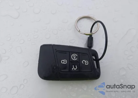 2025 Volkswagen Jetta 1.5T Se from USA, damaged, VIN 3VW7X7BU4SM082847